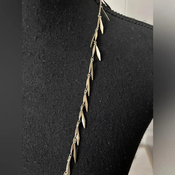 Estate Bundle of 4  Bohemian Gold Dainty Necklaces - Picture 8 of 11